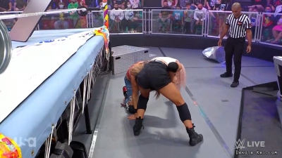 Click to view full size image
==============
dakotanxt20211221_00_12_40_15_Still1232.jpg dakotanxt20211221_00_12_40_15_Still1232.jpg