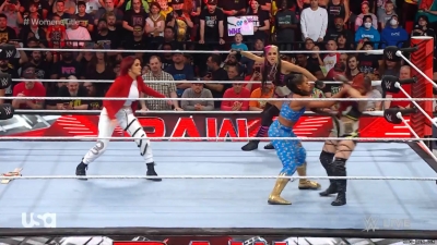 Click to view full size image
==============
dakotaraw20220912_00_15_47_00_Still1211.jpg dakotaraw20220912_00_15_47_00_Still1211.jpg