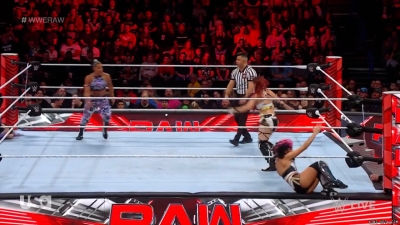 Click to view full size image
==============
dakotaraw20221017_00_10_04_00_Still689.jpg dakotaraw20221017_00_10_04_00_Still689.jpg