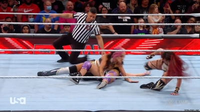 Click to view full size image
==============
dakotaraw20221017_00_12_18_15_Still816.jpg dakotaraw20221017_00_12_18_15_Still816.jpg