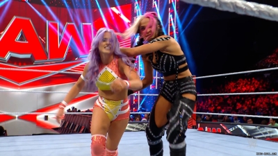 Click to view full size image
==============
dakotaraw20221128_00_07_12_15_Still634.jpg dakotaraw20221128_00_07_12_15_Still634.jpg