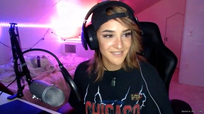 Click to view full size image
==============
dakotayt20200912_00_13_34_15_Still1605.jpg dakotayt20200912_00_13_34_15_Still1605.jpg